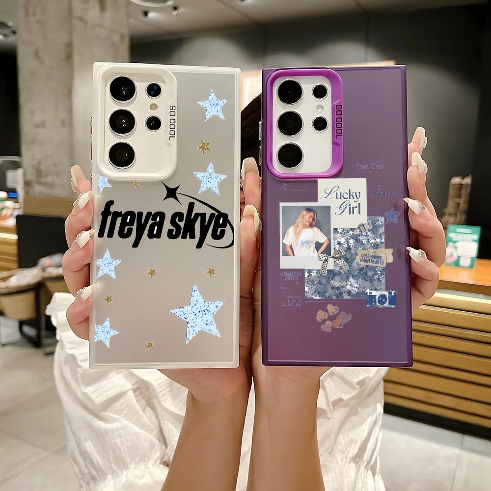 Singer F-Freya Skyes Phone Cas - Samsung Galaxy S25 评论和价格